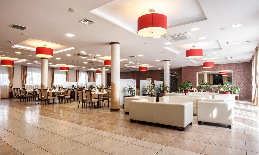 Hotel Austeria Conference & Spa Ciechocinek Luaran gambar