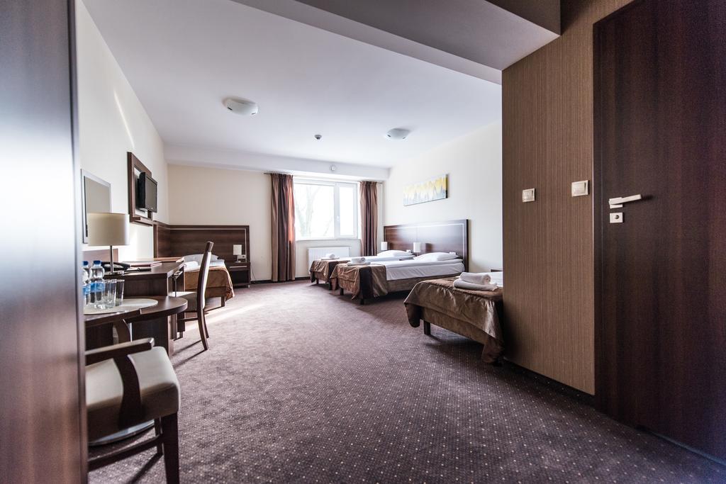 Hotel Austeria Conference & Spa Ciechocinek Luaran gambar